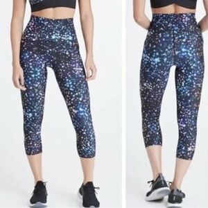 SPANX Galaxy Print Capri Leggings